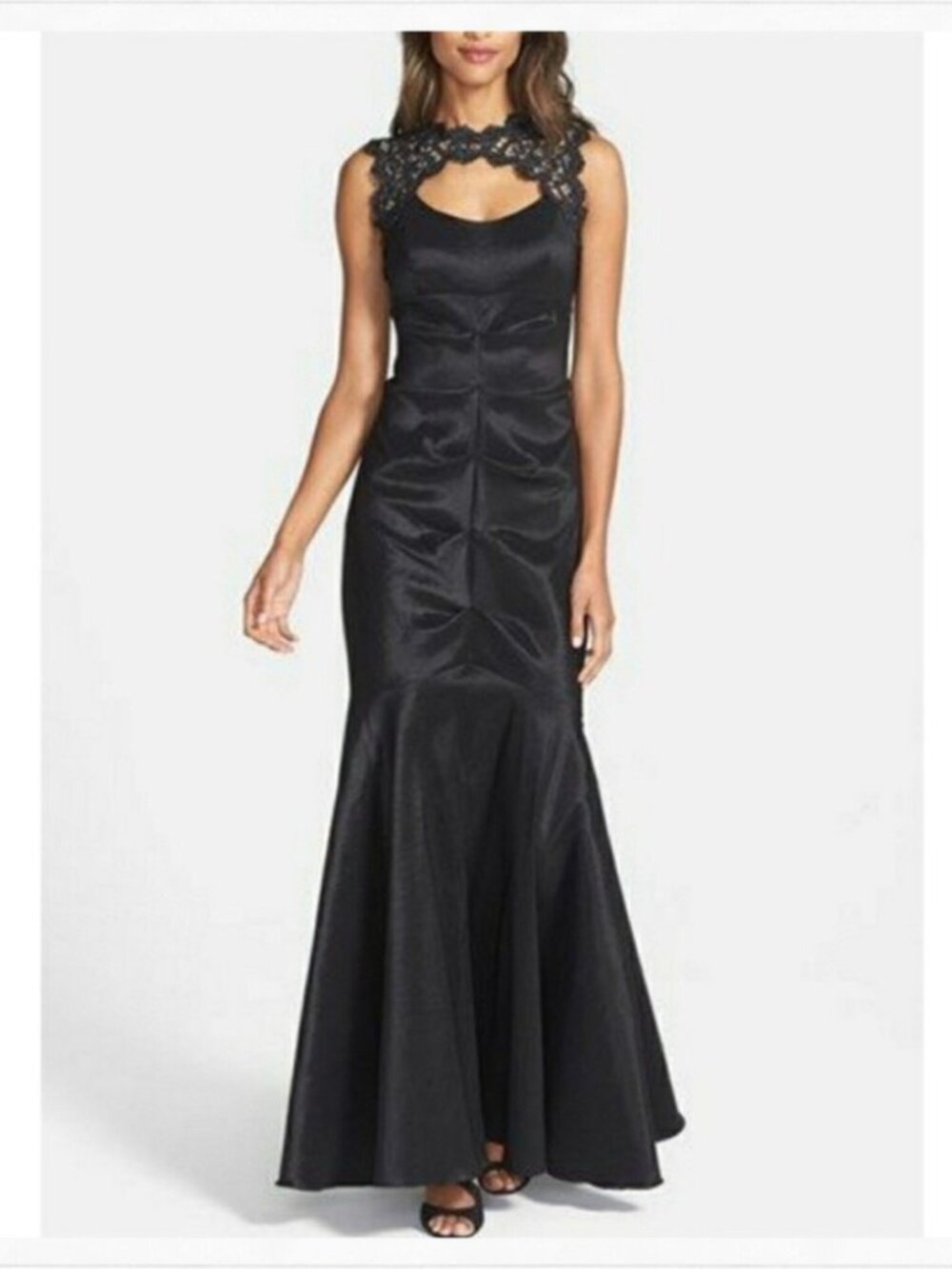 Xscape Black Lace Mermaid Fitted Formal Dress Size 6